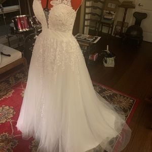Wedding dress